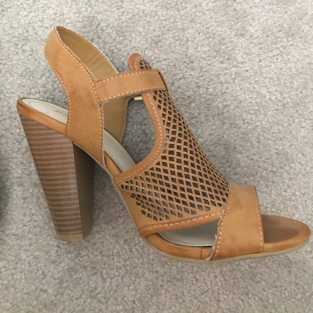 SOLD - Picture 2 of 3