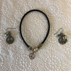 Peace sign bracelet and earring set, super cute!