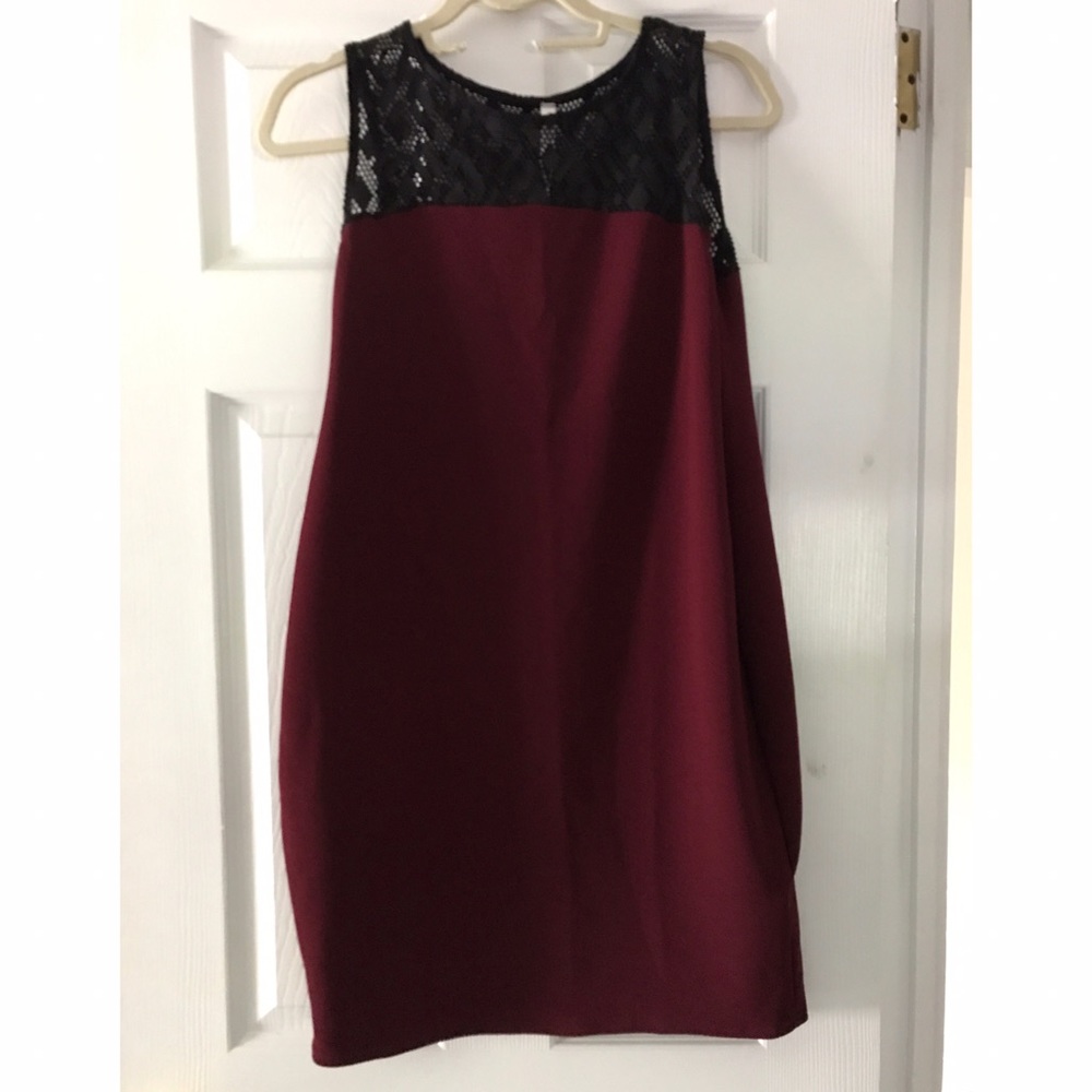 Pink Blush maternity dress. Never been worn.