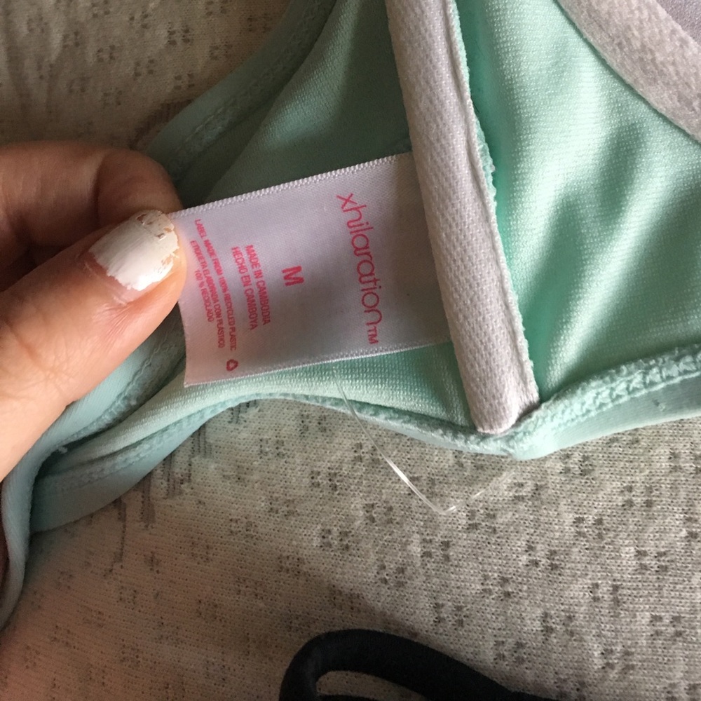 Bikini - Picture 3 of 5