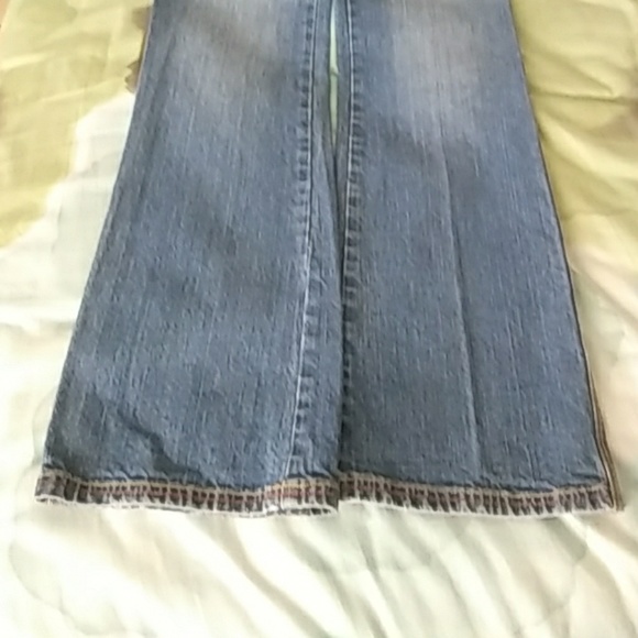 Jean - Picture 2 of 4