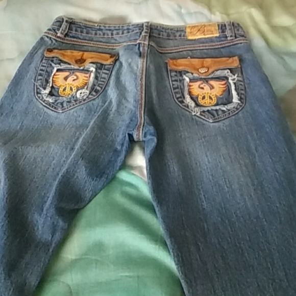 Jean - Picture 3 of 4