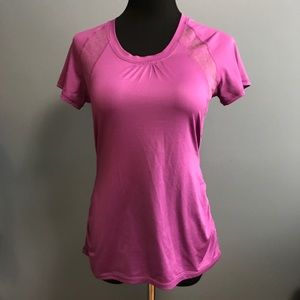 Athleta Northern Lights tee