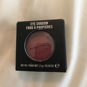 Mac Eye Shadow pod
