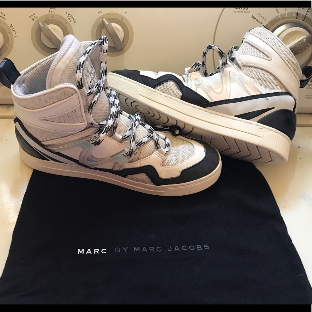 ONE DAY SALE Marc By Marc Jacobs Ninja Sneake Used