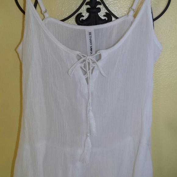 Bethany Mota White Crop Top - Picture 3 of 4