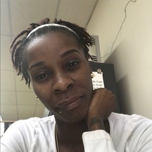 Meet your Posher, Sheril