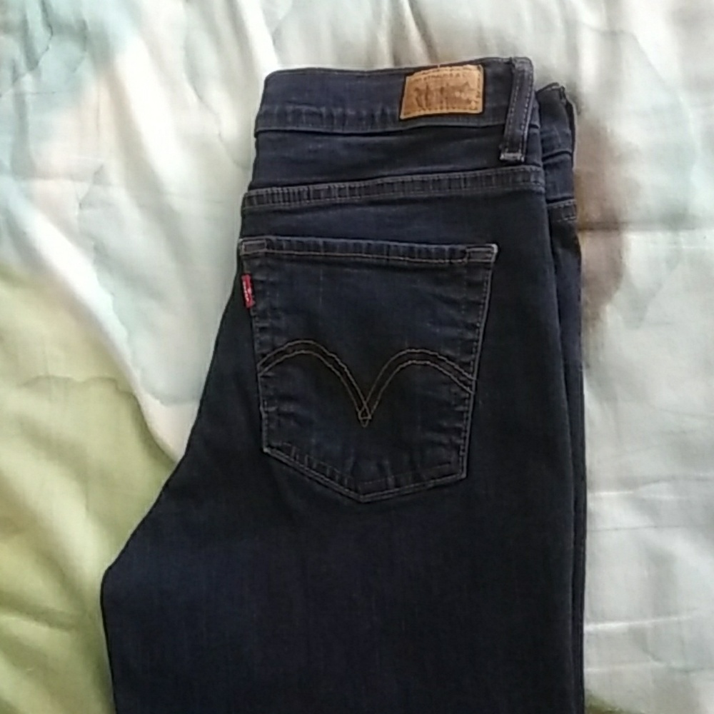 Jeans - Picture 3 of 3