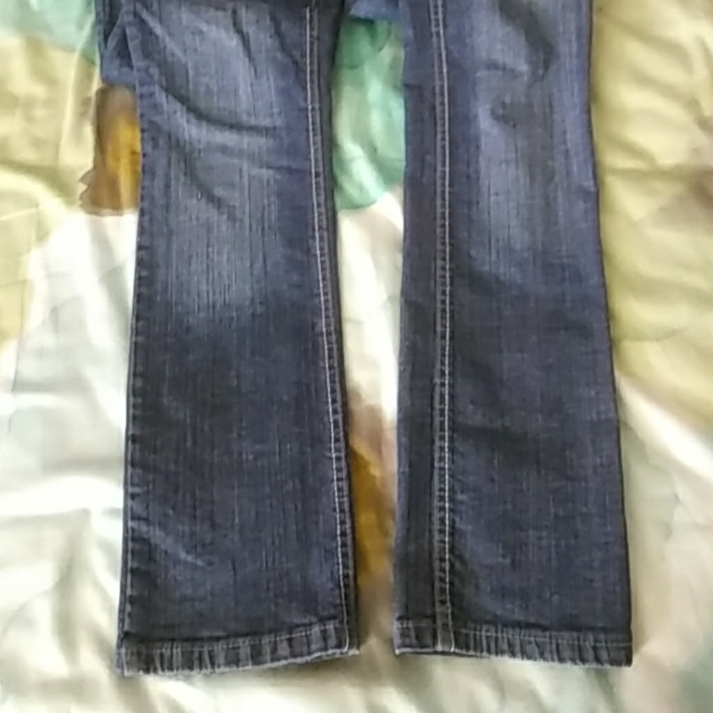 Jean - Picture 2 of 3