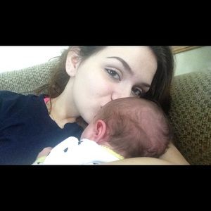 Meet your Posher, Lauren