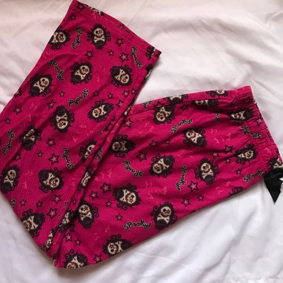 CLOSET CLOSING 3 Pairs of GIRLS Pajamas - Picture 5 of 8