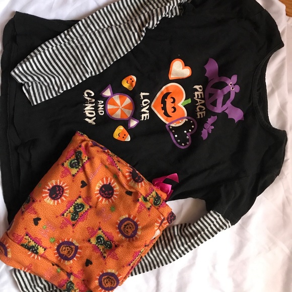 CLOSET CLOSING 3 Pairs of GIRLS Pajamas - Picture 8 of 8