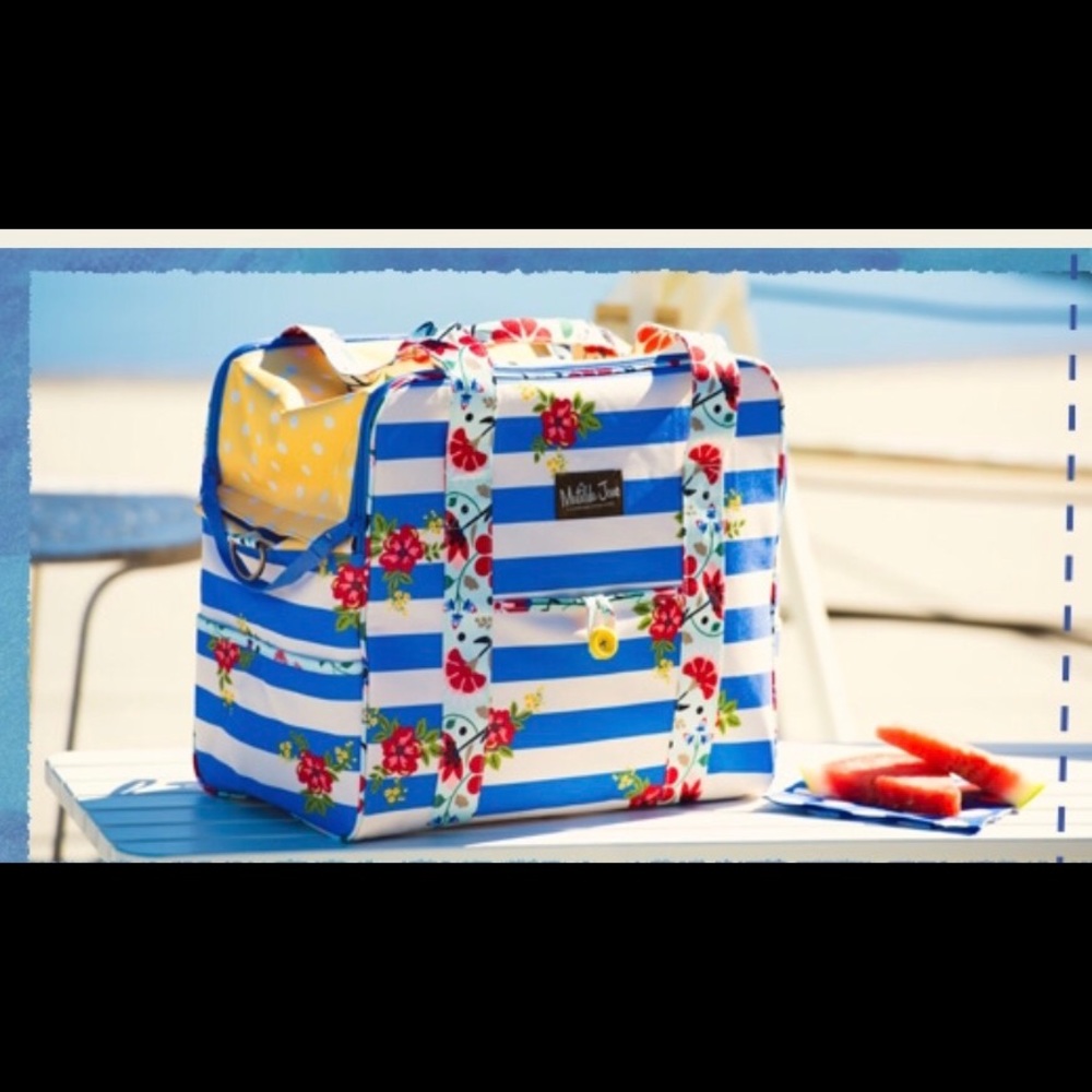 Matilda Jane promo cooler