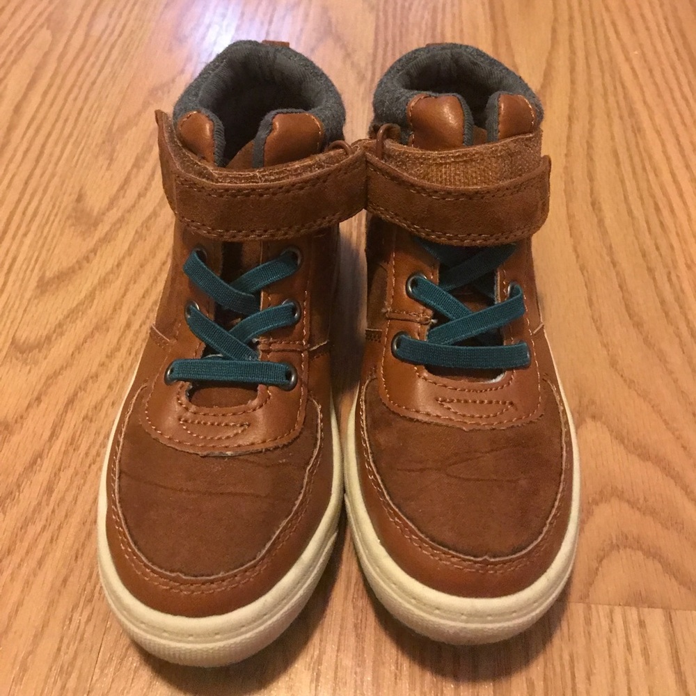 Oshkosh Tennis Shoes