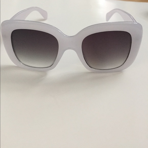 Light purple sunglasses - Picture 2 of 7