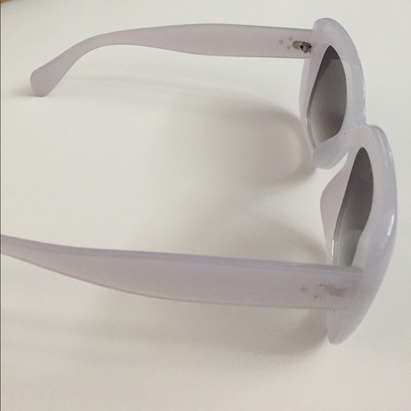 Light purple sunglasses - Picture 5 of 7