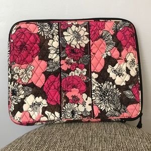 VERA BRADLEY 15" Laptop Sleeve in Mocha Rouge