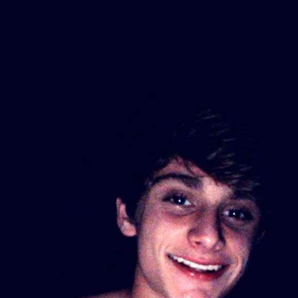 Meet your Posher, Tyler - Picture 1 of 1