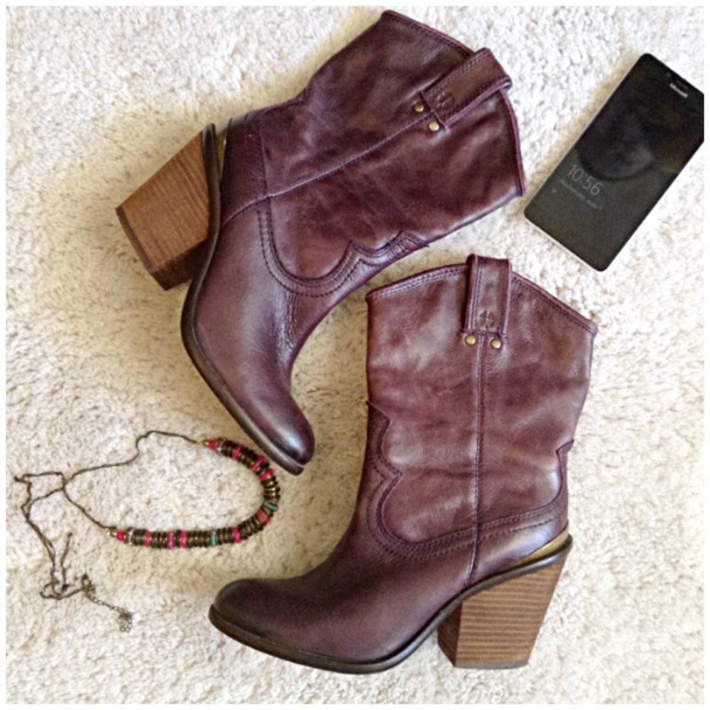 Lucky Brand Purple Leather Boho Cowboy Heel Boots