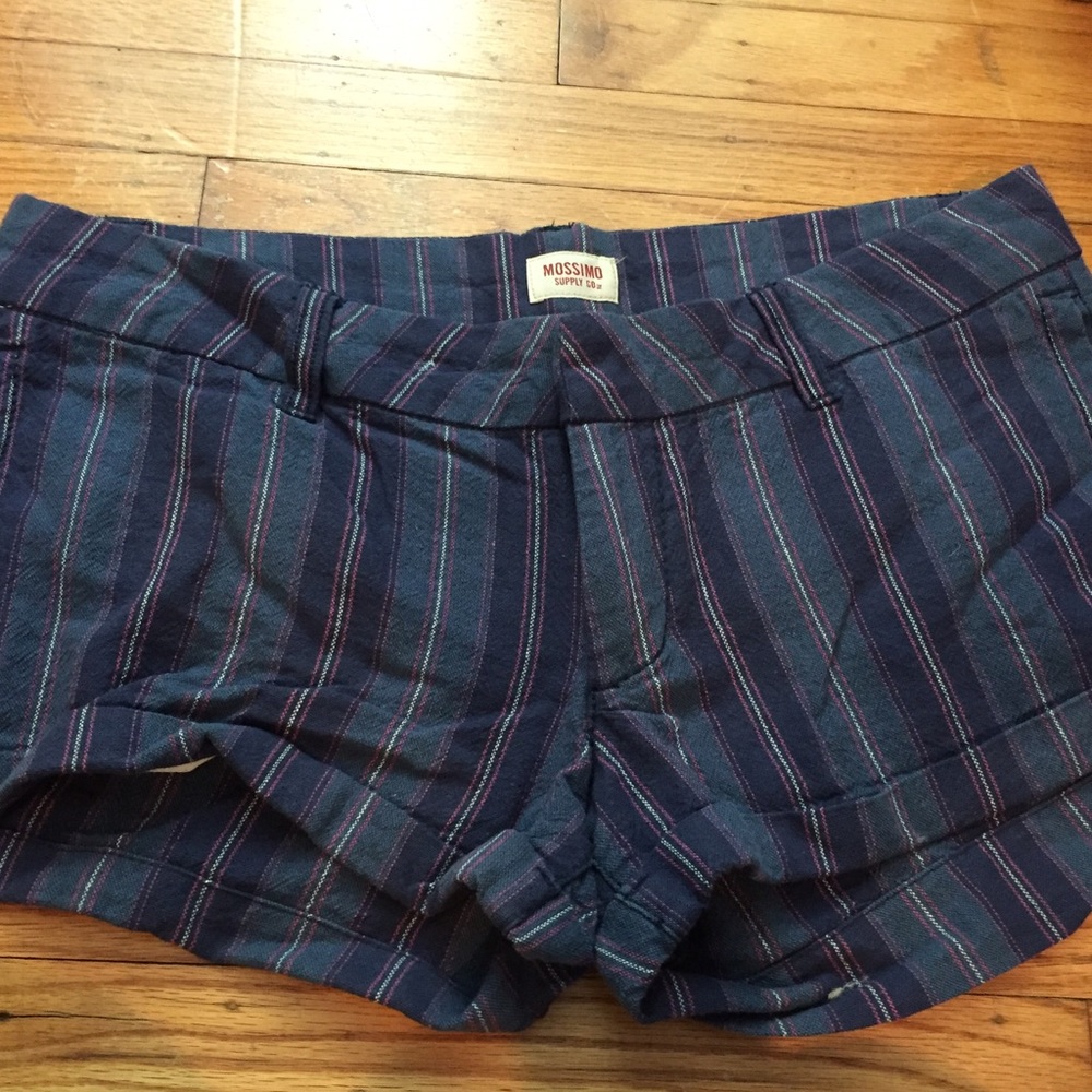 Stripped colorful shorts