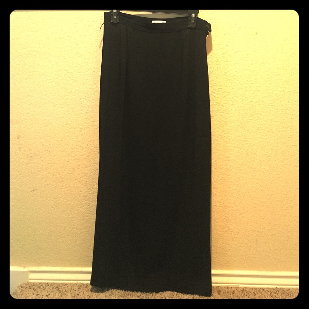 💜ANN TAYLOR Black Maxi Slit Skirt💜