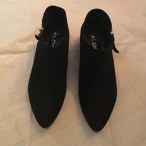 Aldo ankle suede booties