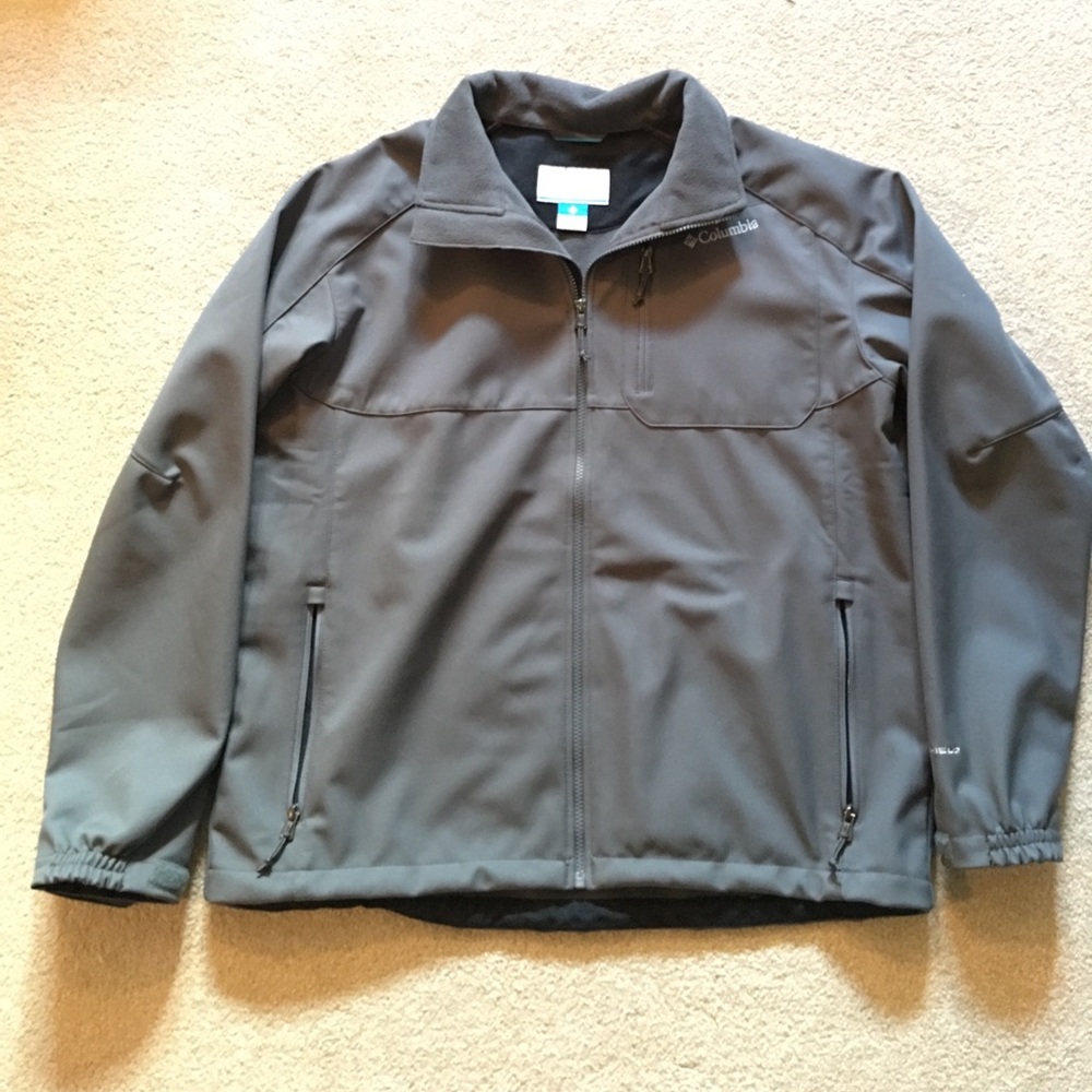 Columbia gray polyester Men's XL jacket