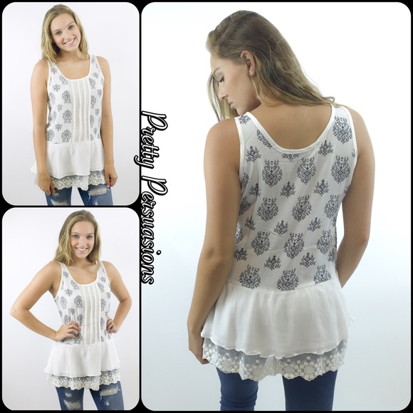 CLEARANCE‼️ Mixed Print & Lace Trim Ruffle Hem Top - Picture 3 of 4