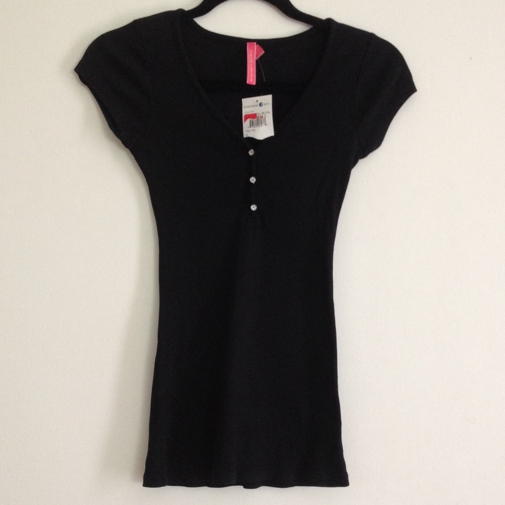 NWT S comfortable top.