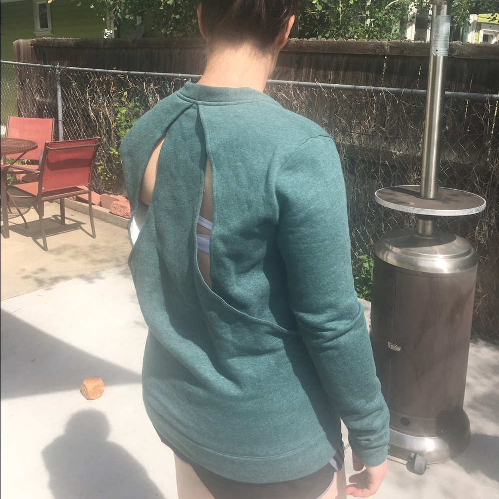 Lululemon sweatshirt