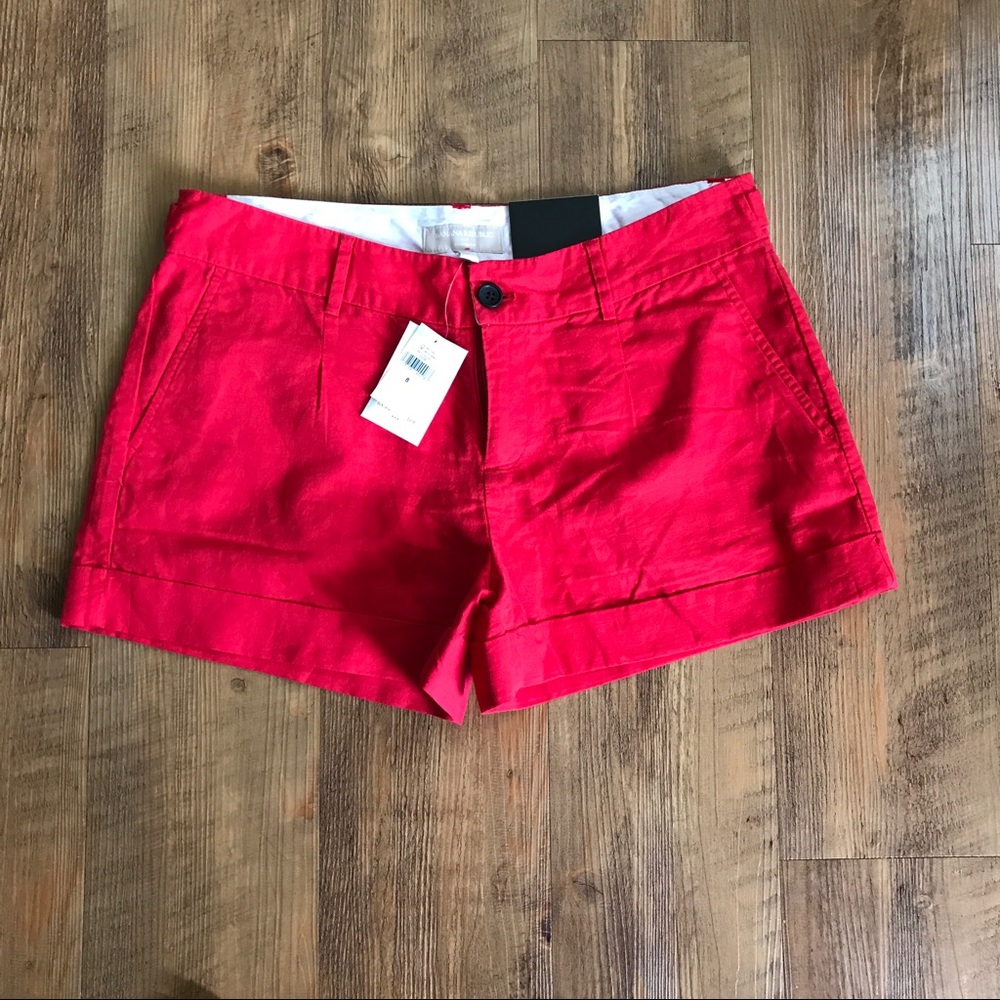 Banana Republic Red Shorts 🔥