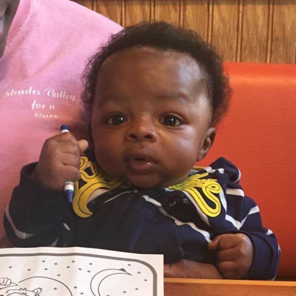 Meet your Posher, Lacenda