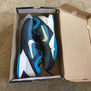 Nike Kobe 7 VII shark size 13 brand new