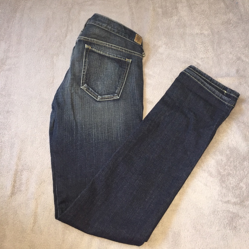 Guess skinny leg jeans