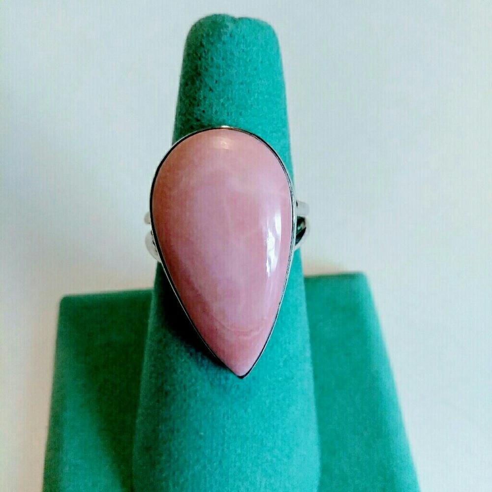 NWT Pink Australian Opal Ring