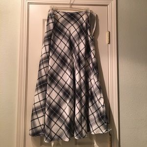 East 5th Black and White Plaid Skirt