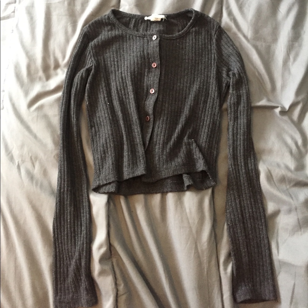 button down crop top