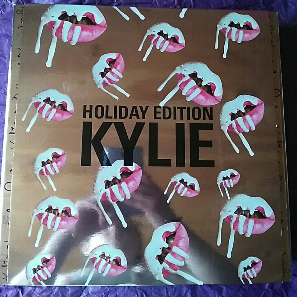 Holiday Edition Box Kylie Cosmetics