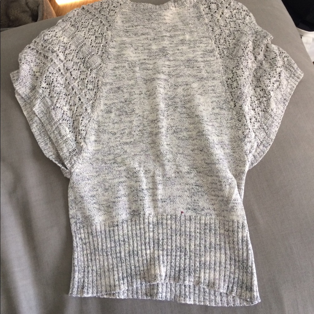 Loose fitting sweater t-shirt