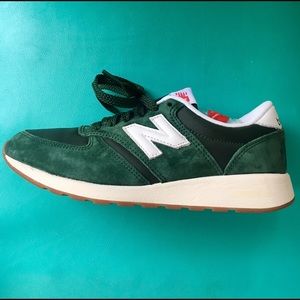Green New Balance 420 Trainers, Size 6.5 W / 4.5 M