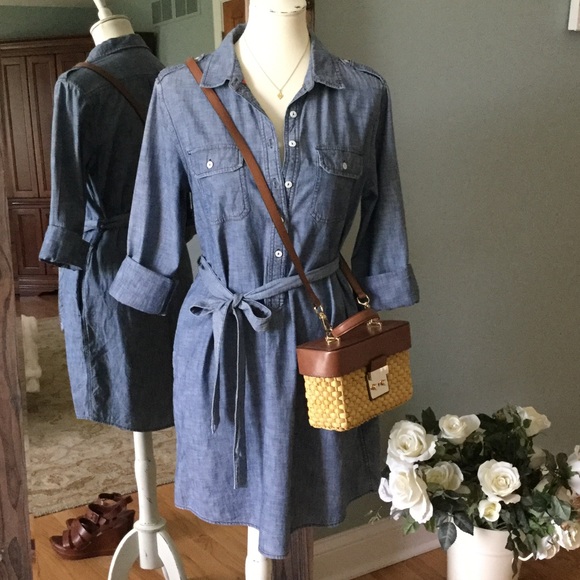 GAP Dresses & Skirts - GAP Long Sleeve Denim Dress