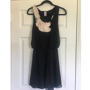 BEAUTIFUL RUFFLE DRESS