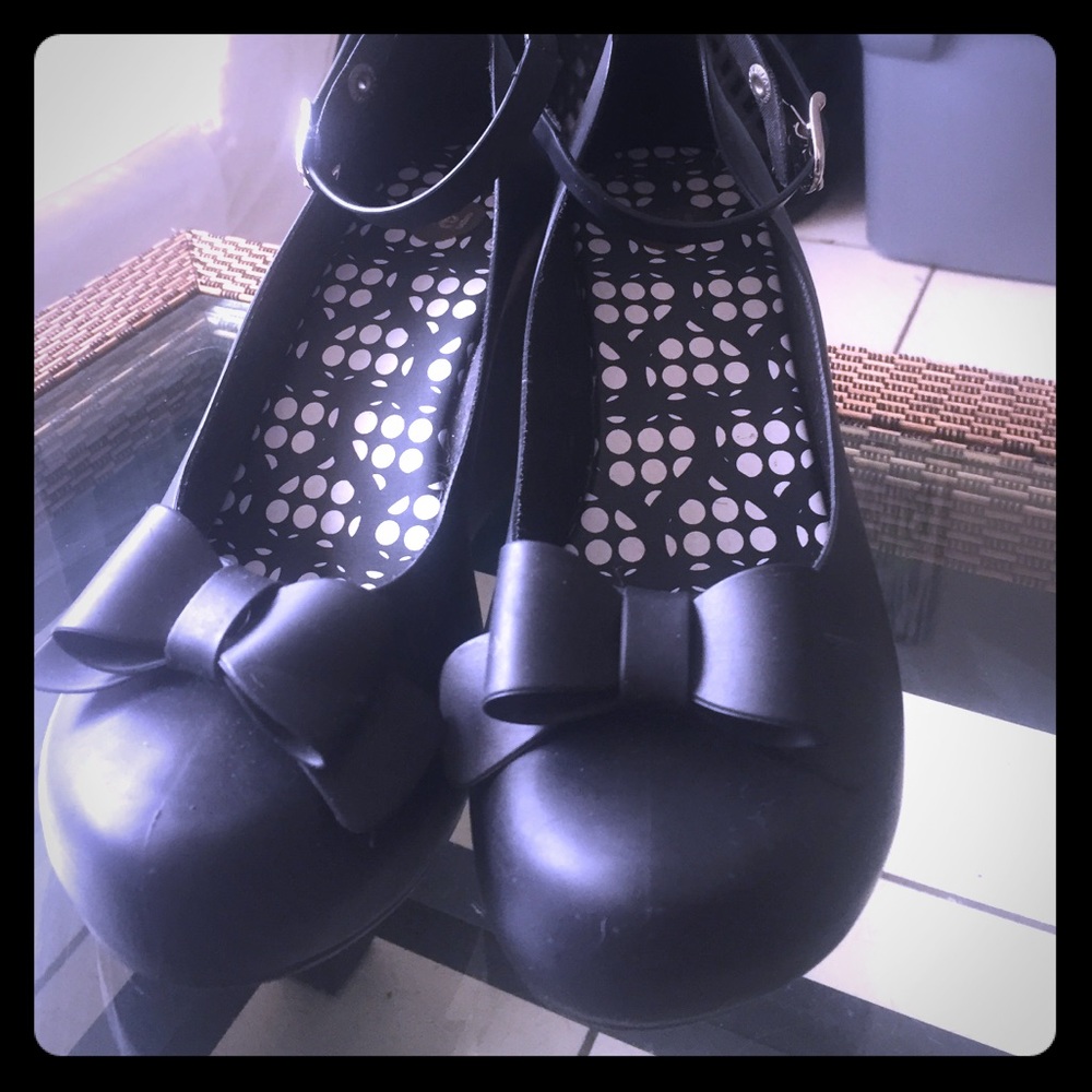 rubber shoes!!!