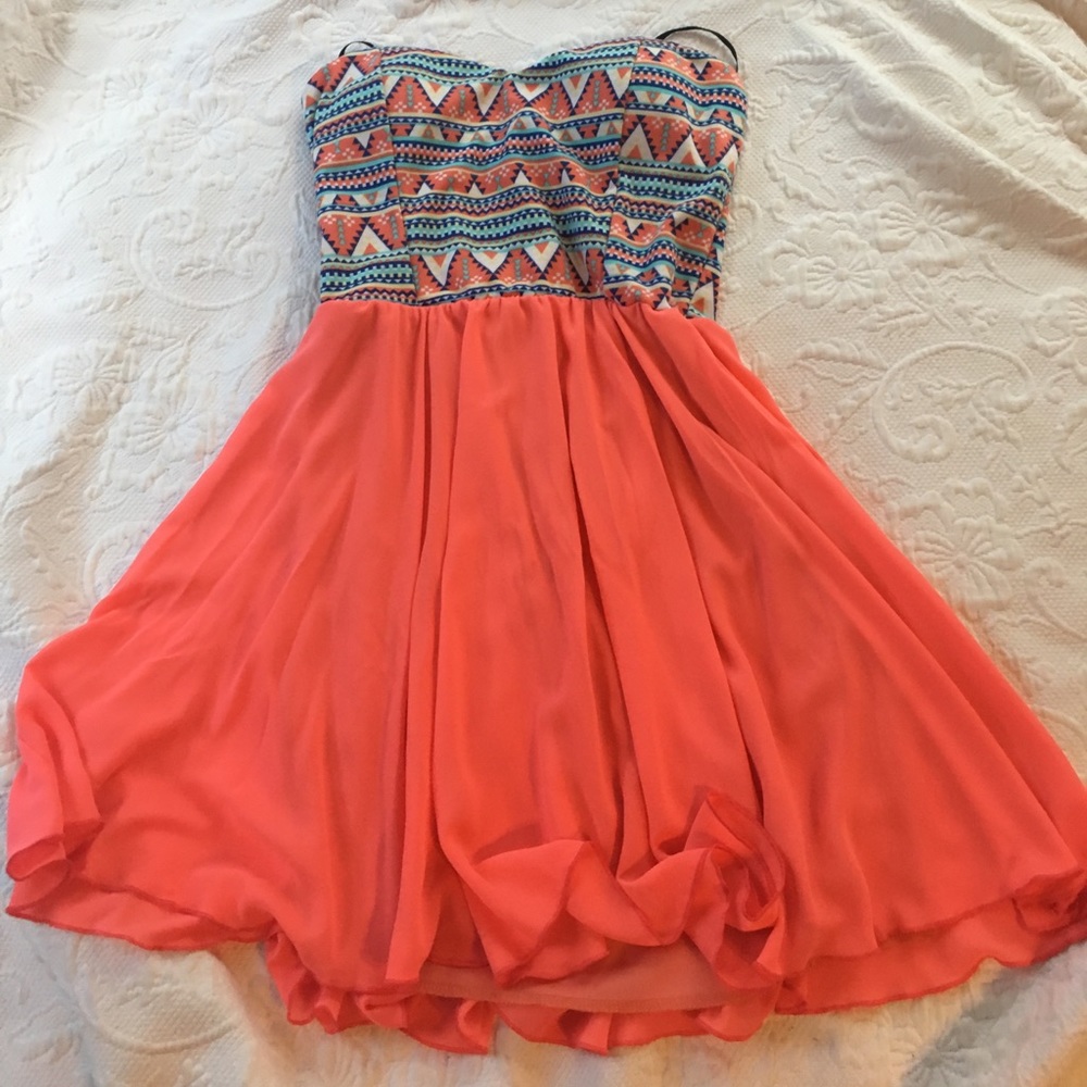 Tribal print dress SIZE L