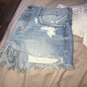 Distressed shorts