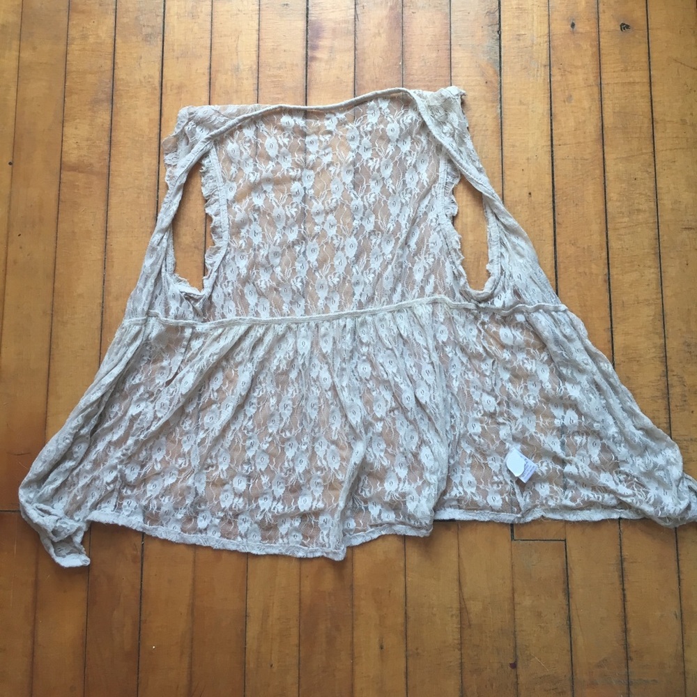 Off white lace vest