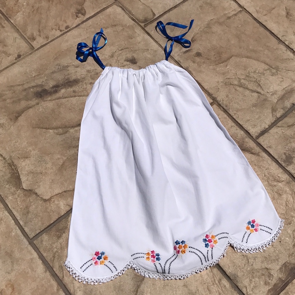 Pillow case dress with vintage linen!!
