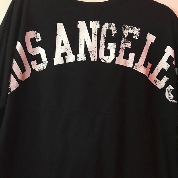 SOLD 🎈Los Angeles 🖤 Long Sleeved - Picture 4 of 4