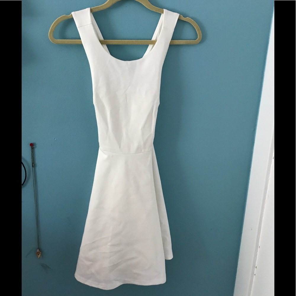 NWT Francesca's white dress