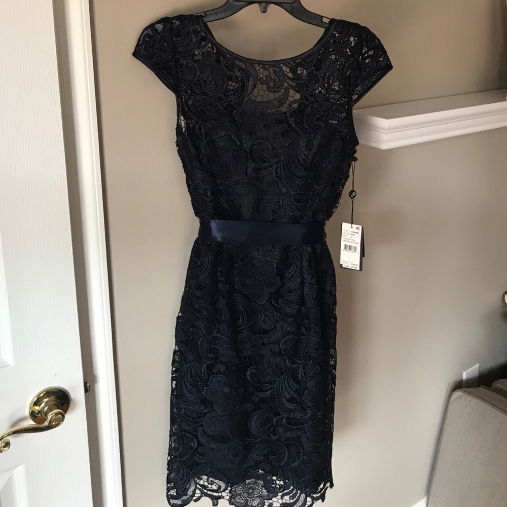 SOLD- Navy Adrianna Papell lace dress